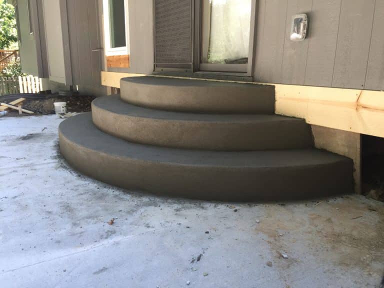 Curved Concrete Steps & Patio - Water Drainage Concrete Retaining Wall ...